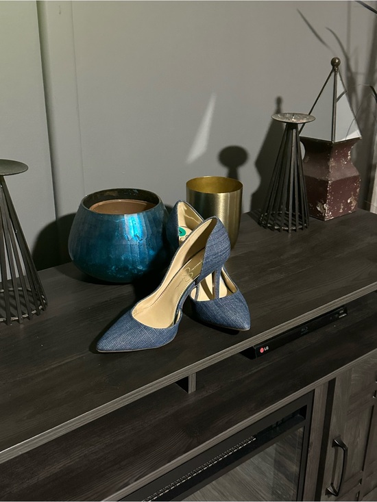 Jessica Simpson Shoes - Jessica Simpson Denim Blue Pointed Toe Pumps